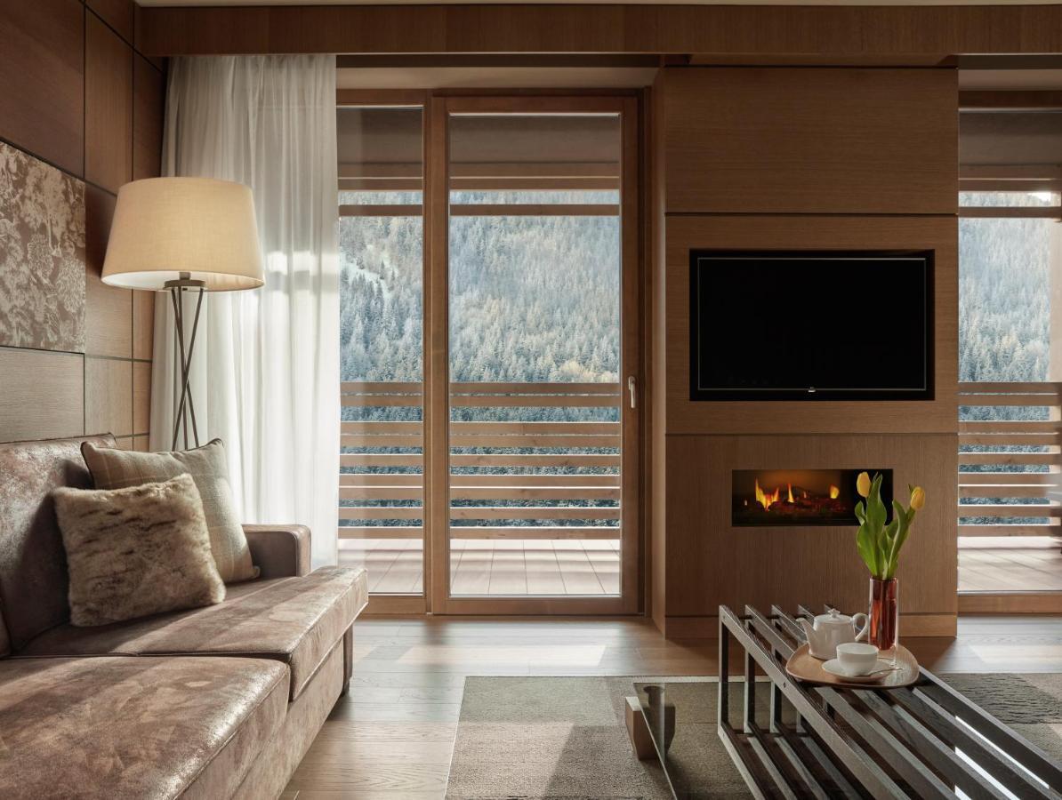 Lefay Resort & Spa Dolomiti Pinzolo Exterior photo